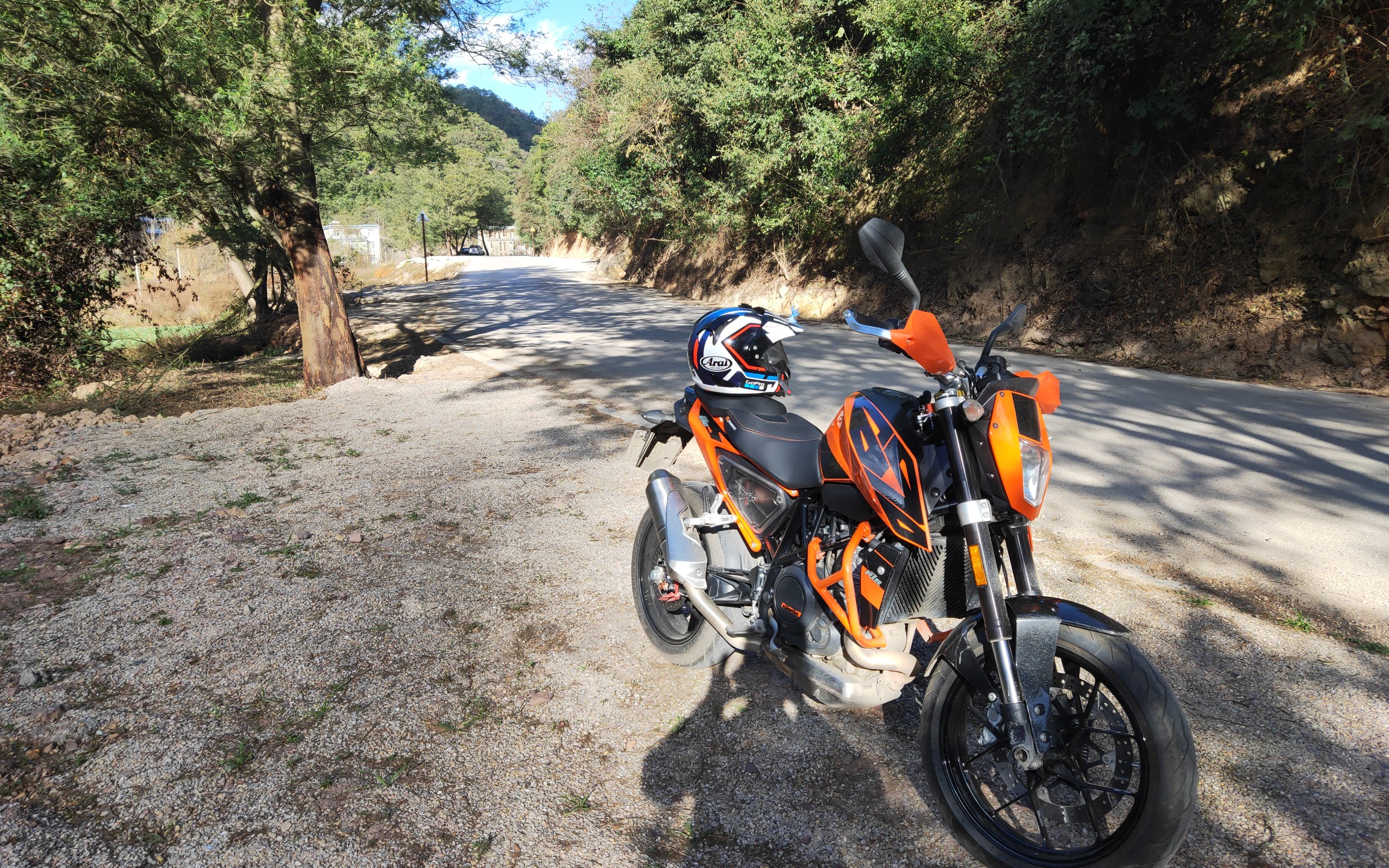 [ktm 690 duke]钟爱的大饼脸 无可替代的大单缸_哔哩哔哩 (゜-゜)つロ