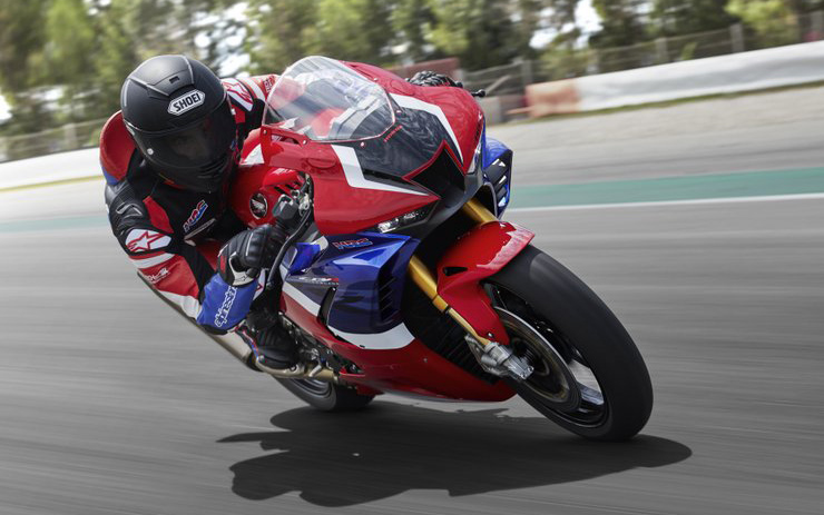 [图]官方宣传片 / 本田 CBR1000RR-R SP · 全新火刃即刻出鞘 · Born to Race · Fireblade · 马奎兹试车赞不绝口