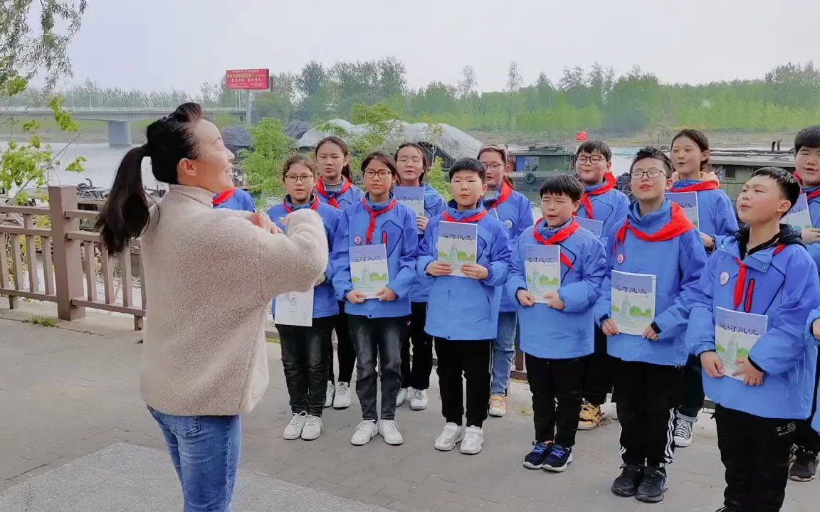 [图]邳州市运河小学学生演唱歌曲《大运之河》