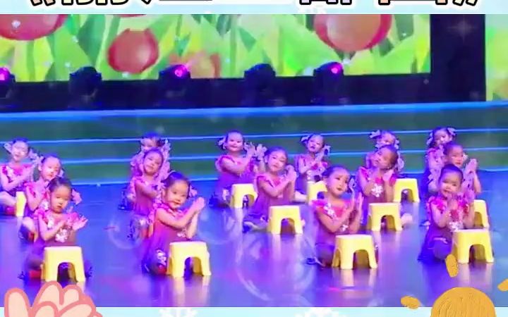 [图]幼儿园六一舞蹈《丽江三部曲》简单易学#幼儿园六一舞蹈#幼儿园舞蹈#幼儿园椅子舞#幼儿园毕业舞蹈#幼儿园元旦舞蹈