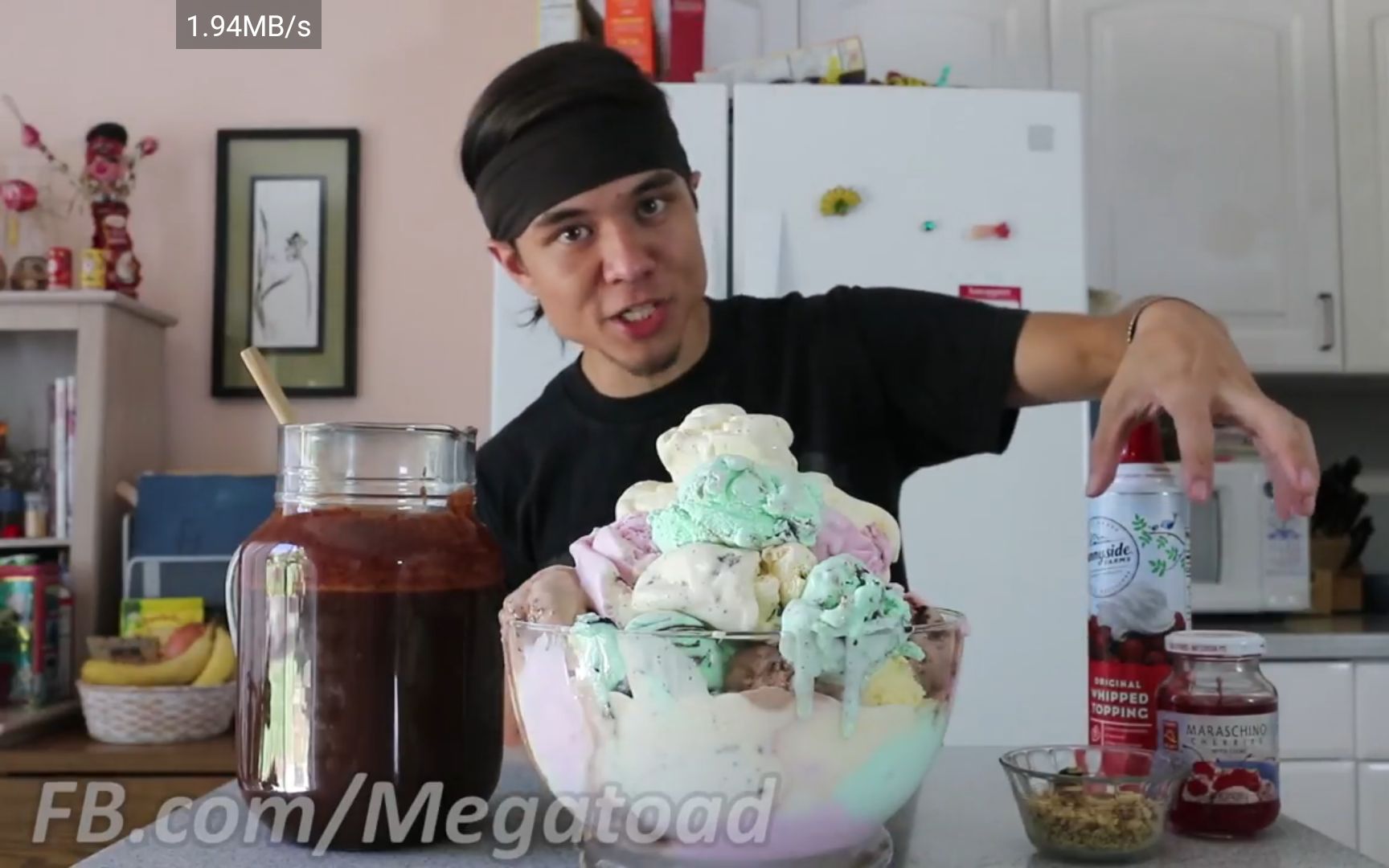 【Matt Stonie】巧克力圣代挑战哔哩哔哩bilibili