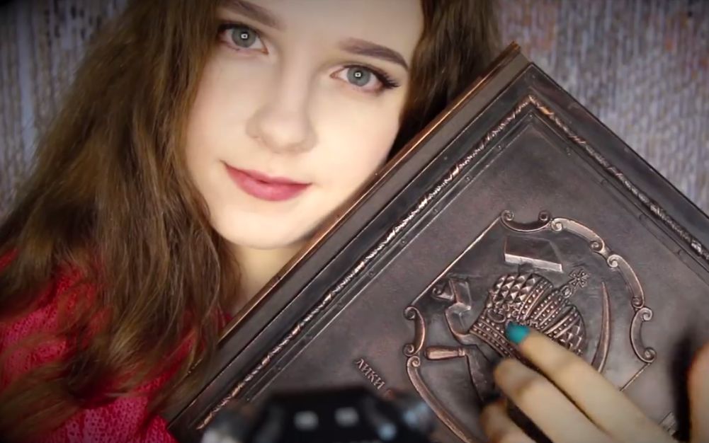 whiteteaasmr甜美の俄罗斯少女7分钟100种高质量触发音纯天然无滤镜