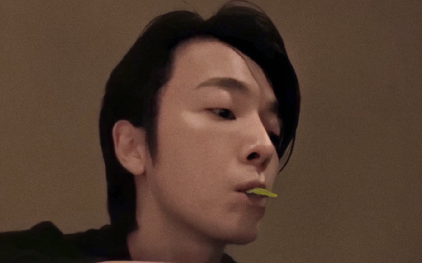 [中字]【李东海】20200215 等餐时边吃毛豆边宣传harmony的海宝