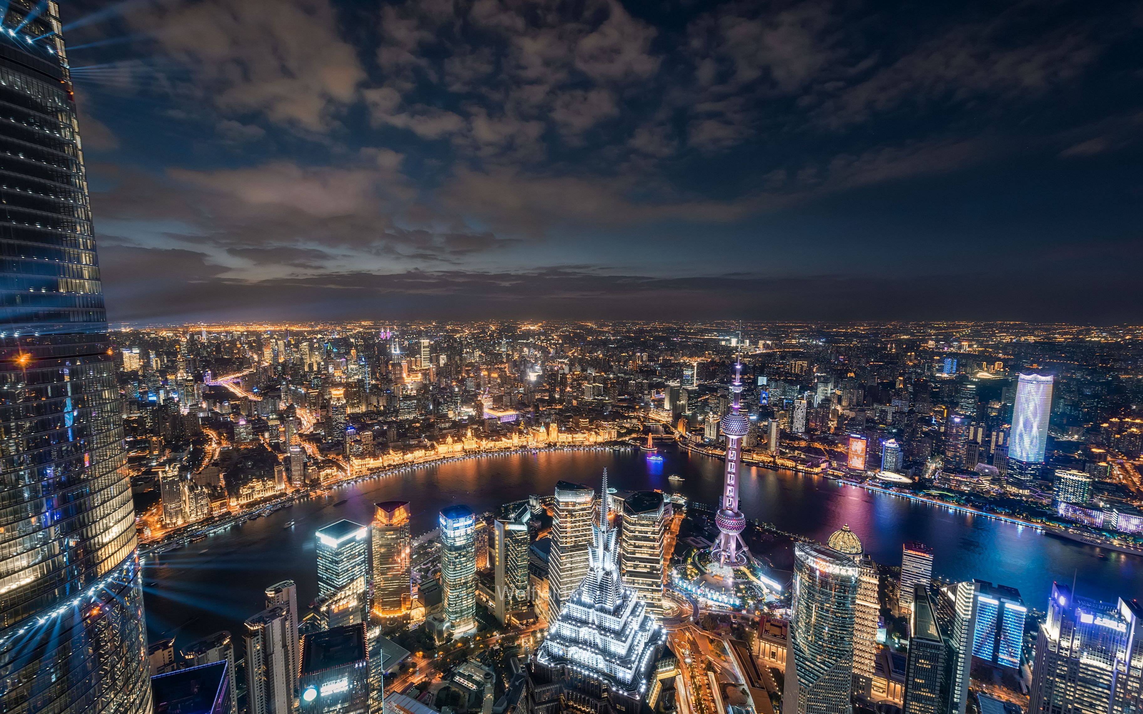 【4k】进博之光(多角度带你看最美上海灯光秀,预祝第三届中国国际进口