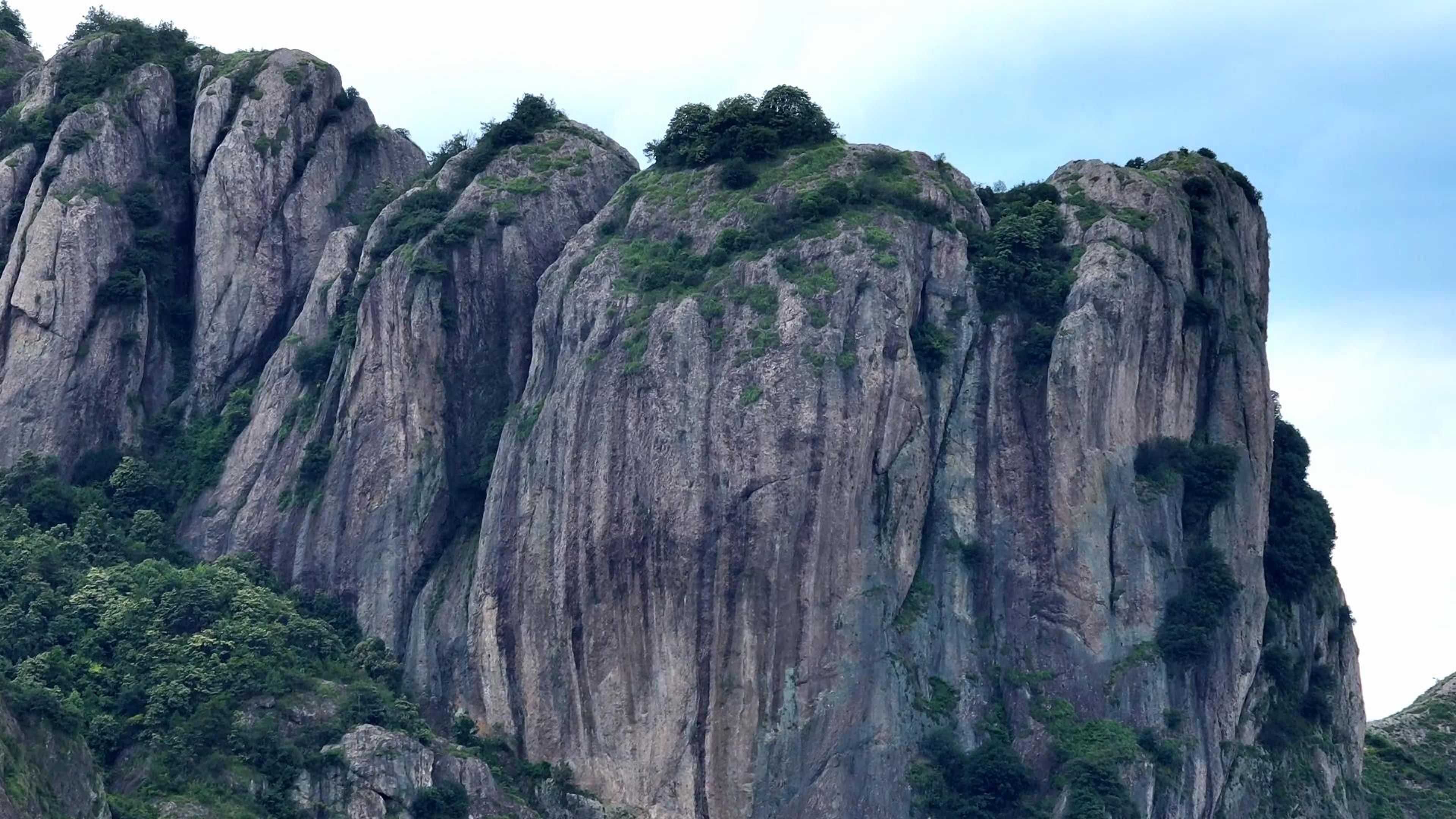 五指岩风景区图片