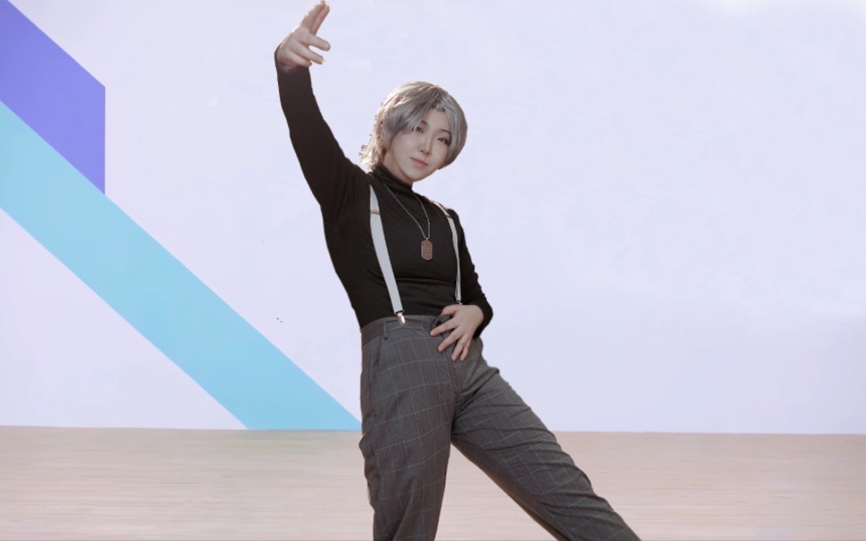 cos蔡徐坤,但是练习时长两分半