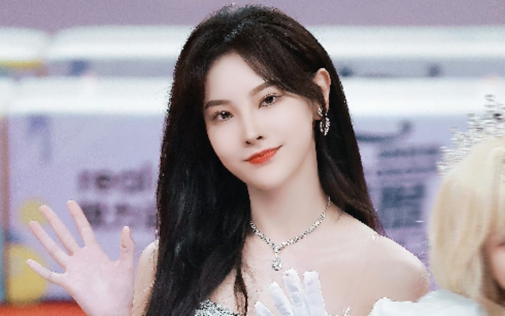 snh48 运动会入场时的淼淼仙女「由淼」美艳动人!9595