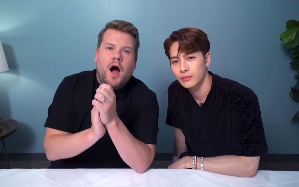 【中国明星在外国】王嘉尔参加詹姆斯-科登的访谈节目92我们嘎嘎