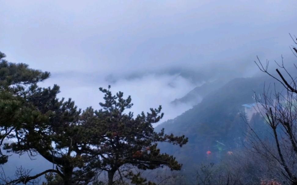 [图]庐山烟雨五人行