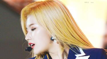 TWICE|Sana】凑崎纱夏Sana 所有好看的直拍_哔哩哔哩_bilibili