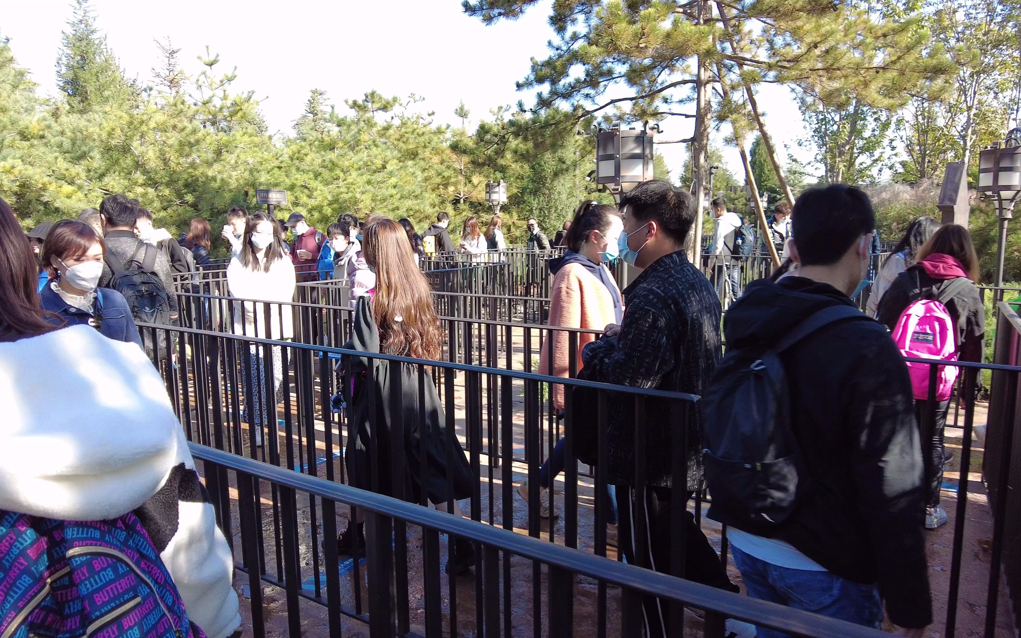 【蛇院本院】排队实拍北京环球影城哈利波特禁忌之旅(4k)_哔哩哔哩