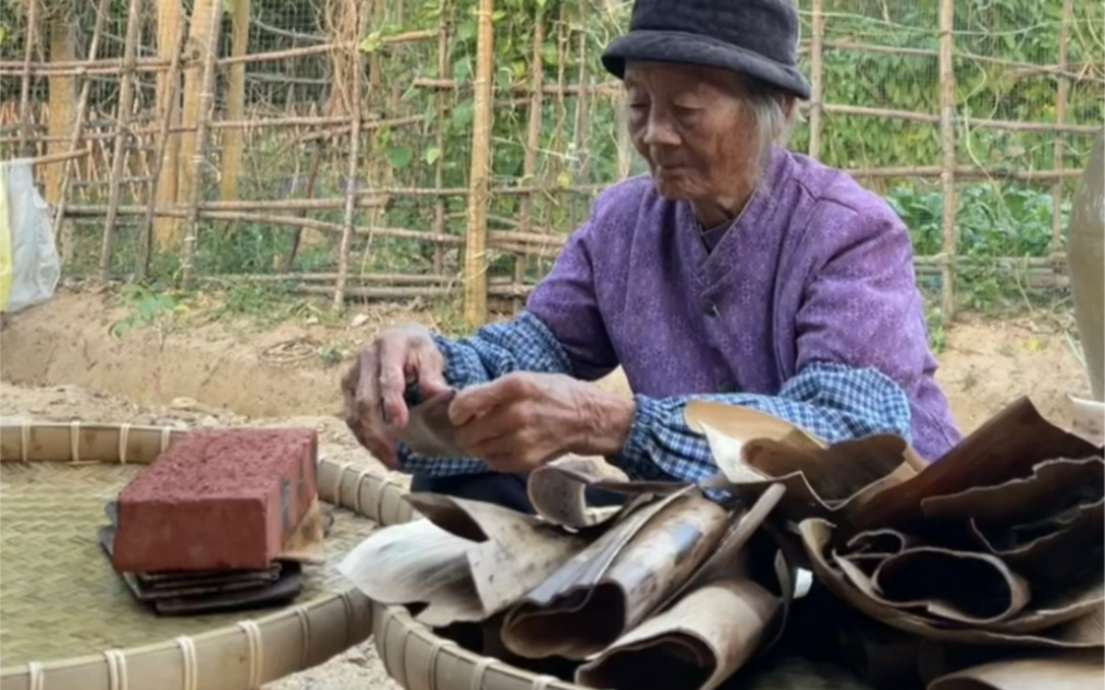 [图]品竹之幽韵，独享生命清欢。民间地方特色美食（竹壳籺）