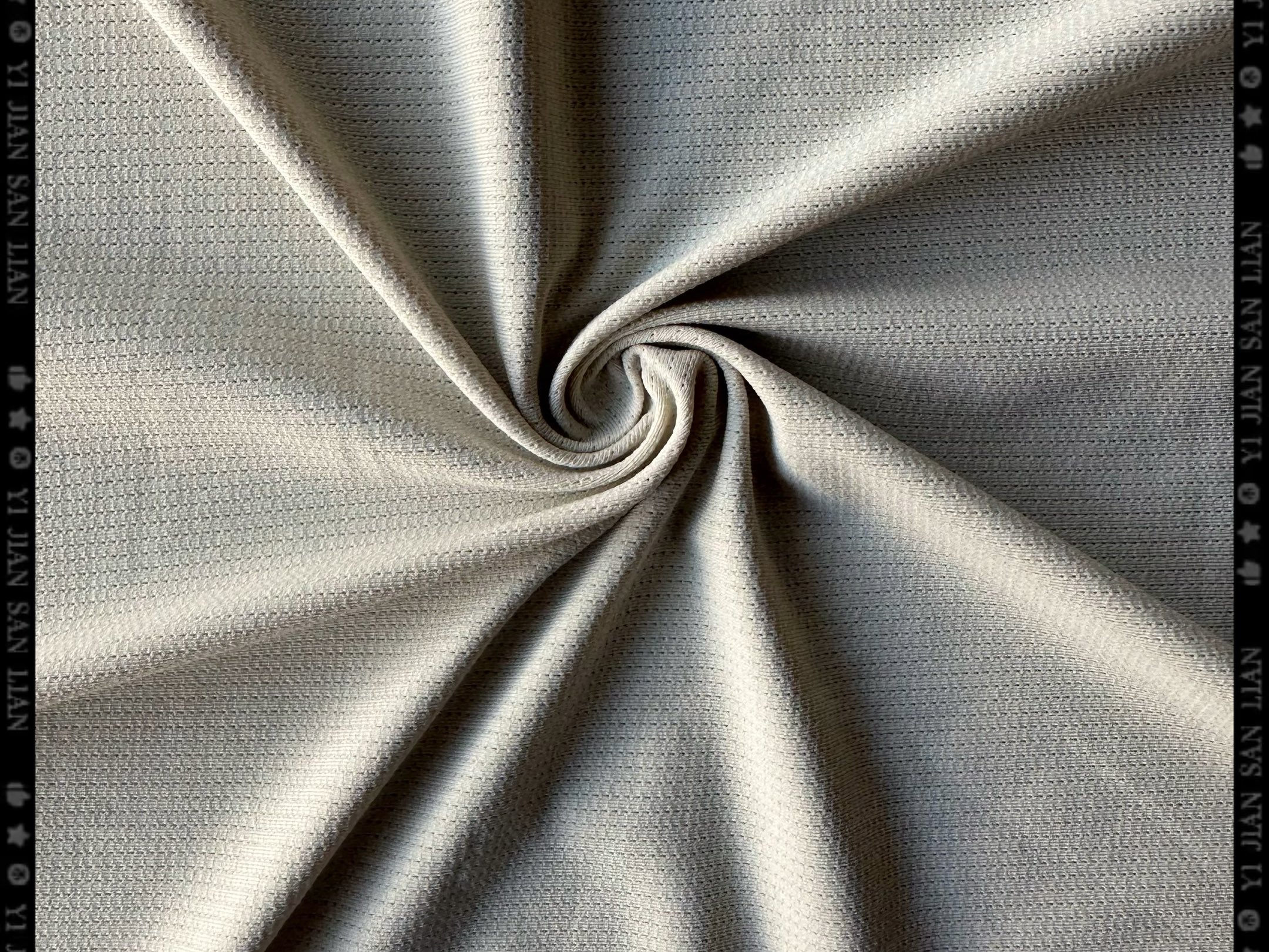 锦氨高弹运动面料