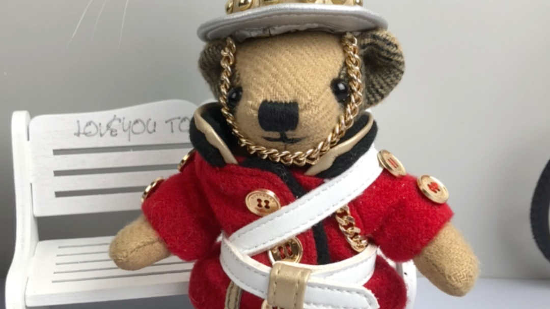 巴宝莉小熊burberry