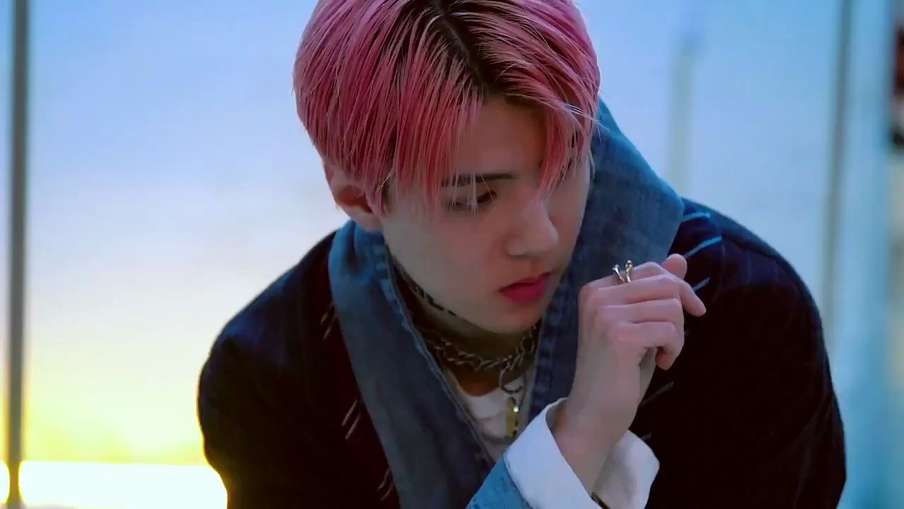 【exo/吴世勋】exo-sc个人solo曲《on me》mv拍摄花絮