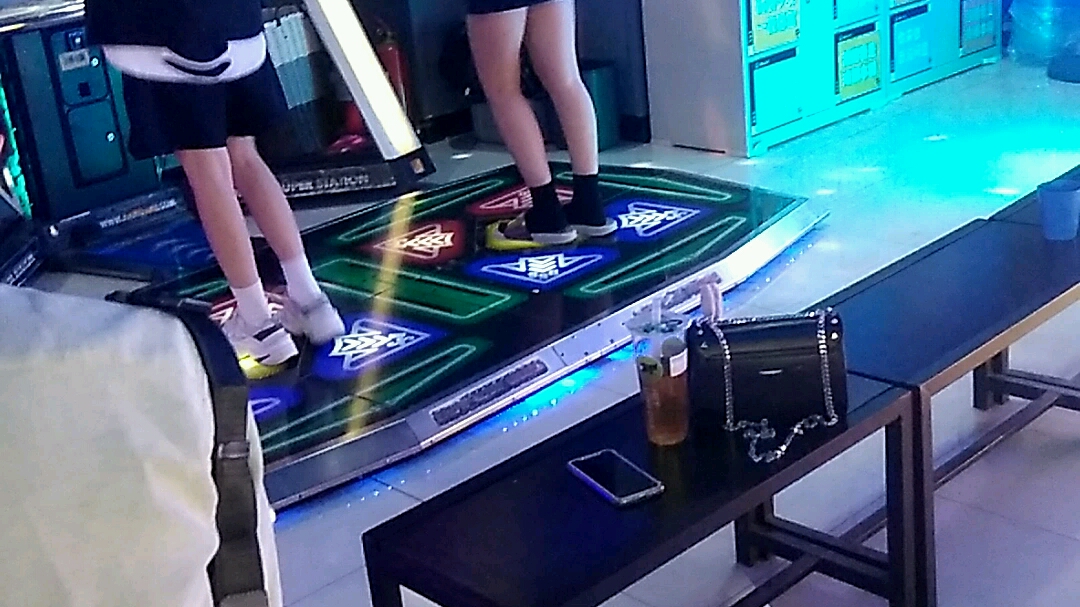 威高跳舞机情侣模式