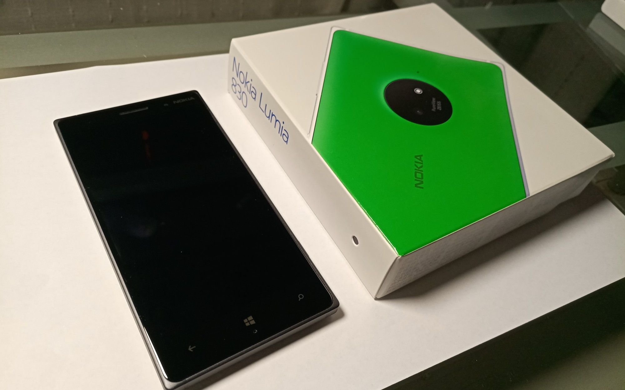 【码农掌叔】诺基亚lumia830开箱演示常用软件和大型游戏
