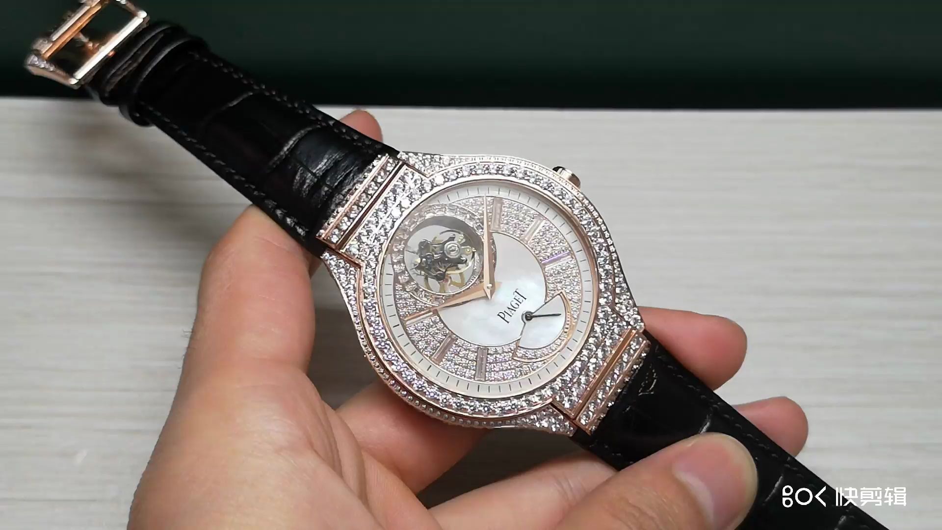 土豪金镶钻伯爵陀飞轮腕表男士机械手表