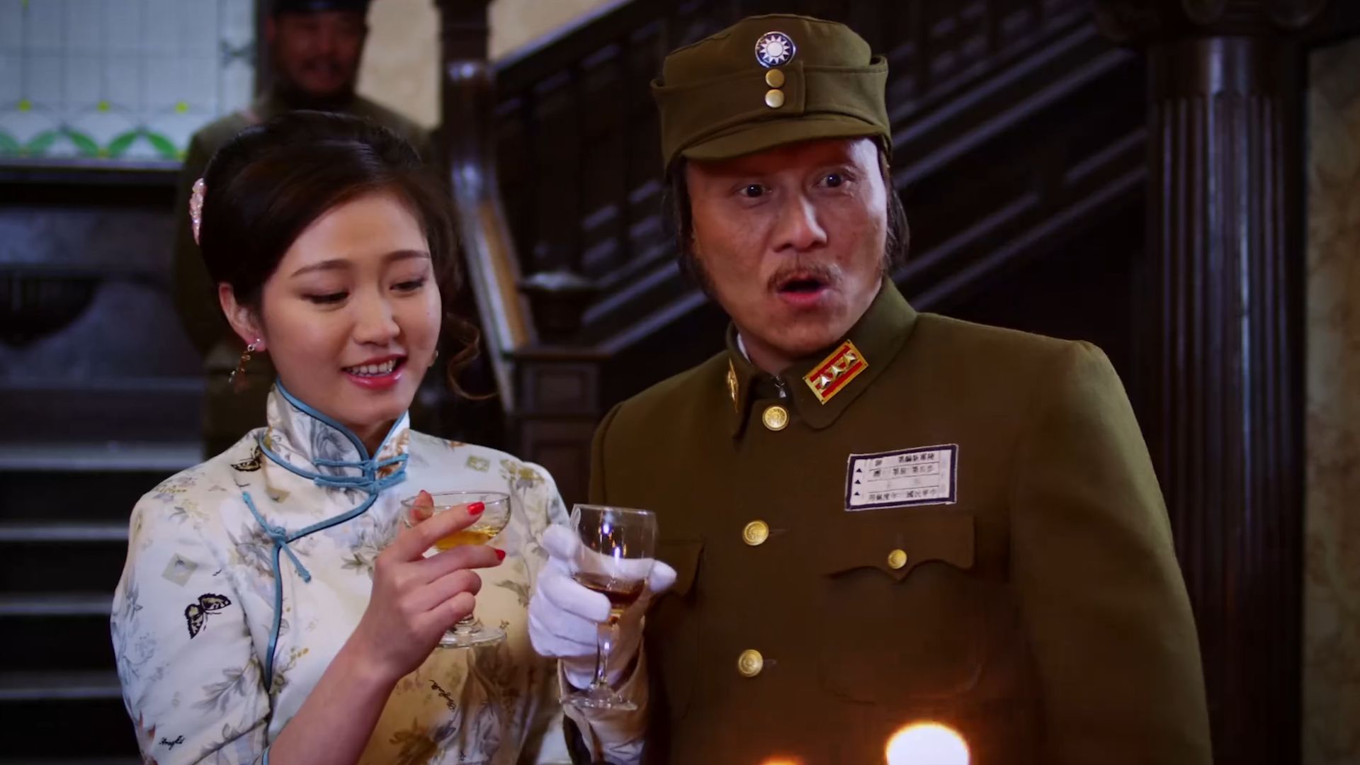 新燕子李三:云馨扯破旗袍,旅长瞬间两眼放光,哪料中美人计