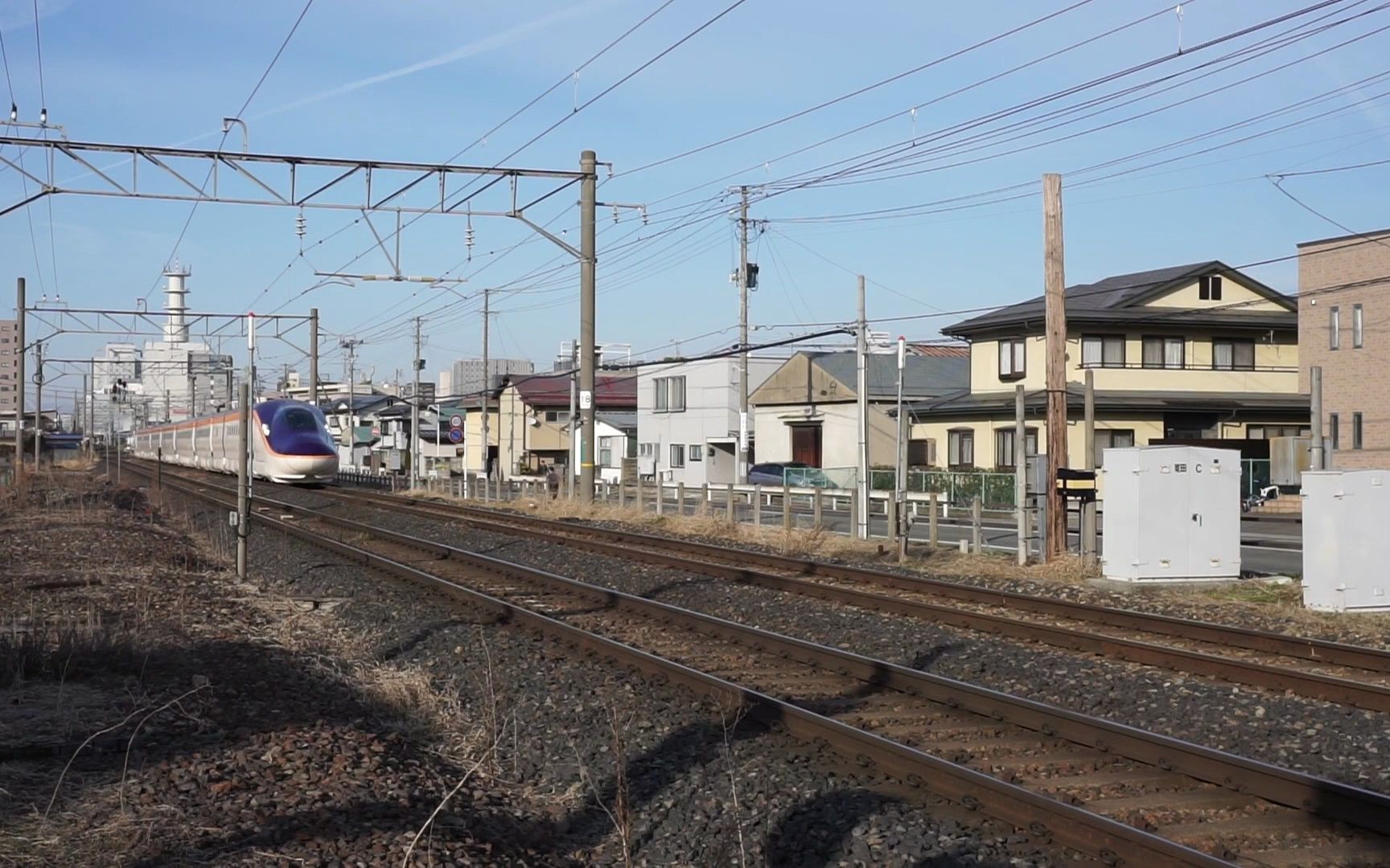 山形新干线 新干线e8系g1编组 山形站车辆回送 山形市 篭田踏切通过