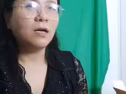 这种年纪的老女人最有味道了，已经被开发的知道压榨和上贡