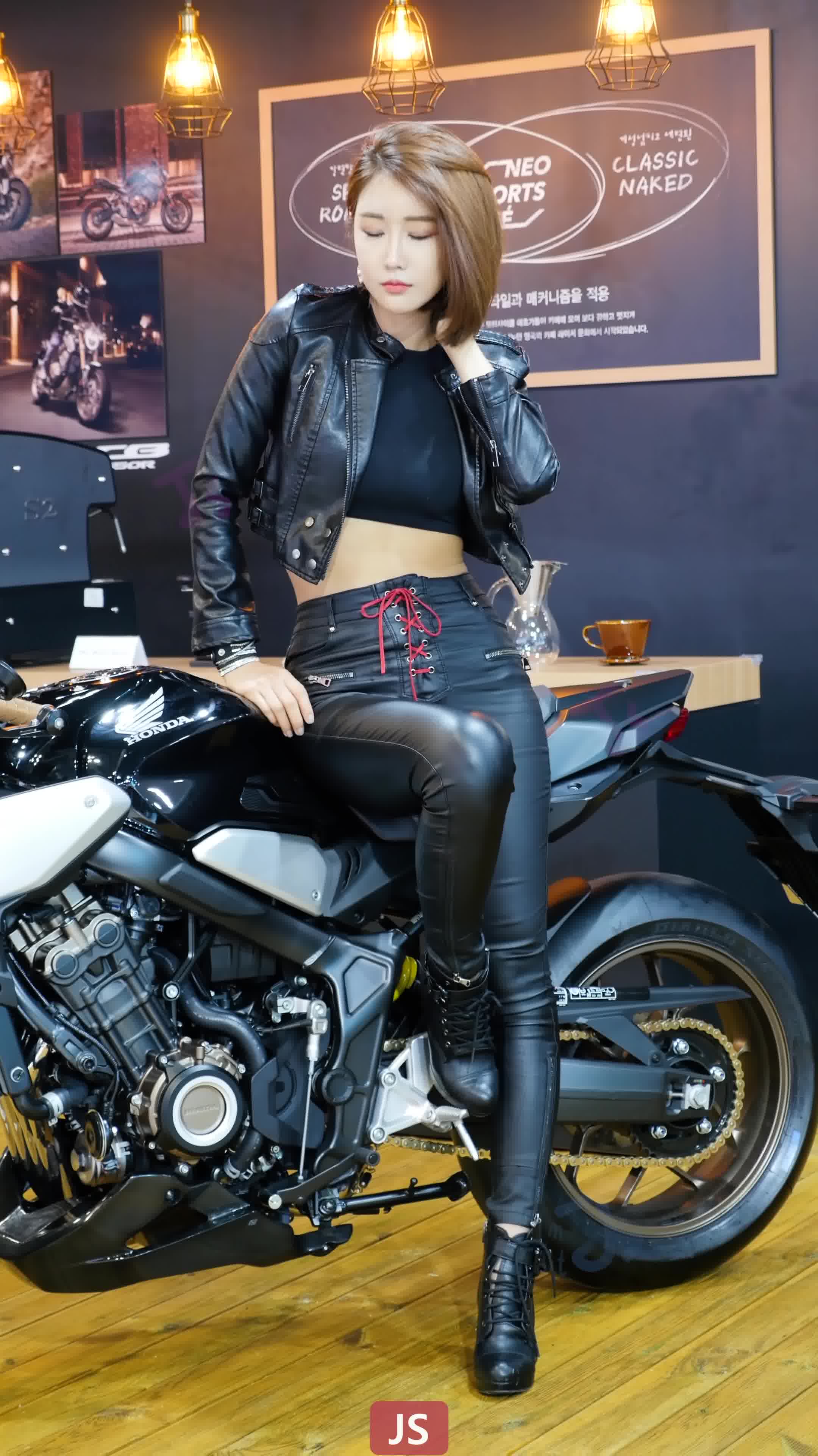 「车展剪辑」[4k]柳大妍模特#1 seoulmotorshow 2019 79 fancam