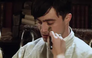 Download Video: 【中字/一位年轻医生的笔记】第一季幕后花絮/采访 Behind the Scenes Daniel Radcliffe/Jon Hamm