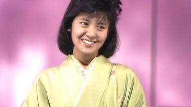 堀ちえみ　超大量　240P ファイル　4冊　切り抜き　1982年〜1987年 Yahoo!オークション - 堀ちえみ【大型ビキニポスター付