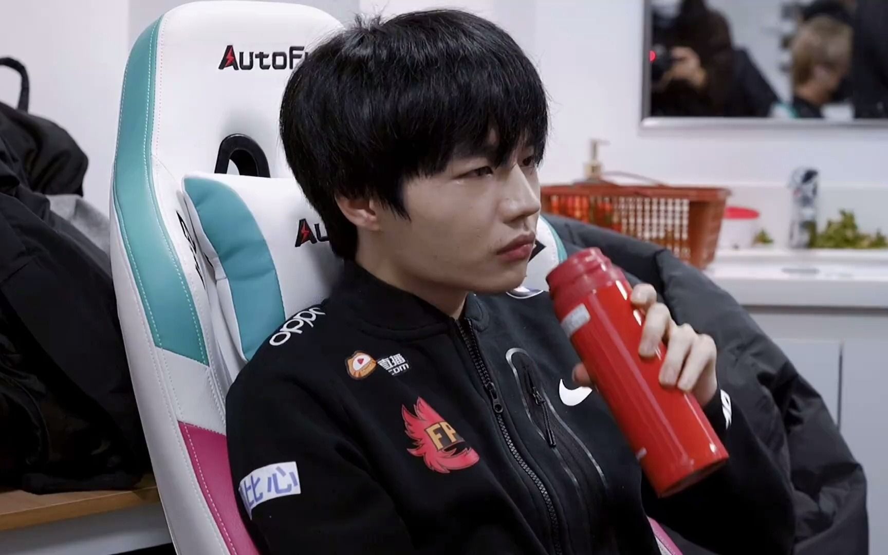 【crisp刘青松】超好看的笑容 松松的养生之道 (fpx vs sn赛场花絮)