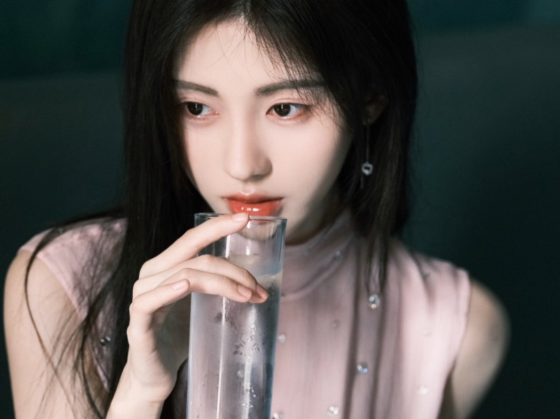 鞠婧祎丨 "水蜜桃"99#鞠婧祎精彩ok九月刊封面 #鞠婧祎小助理号更新