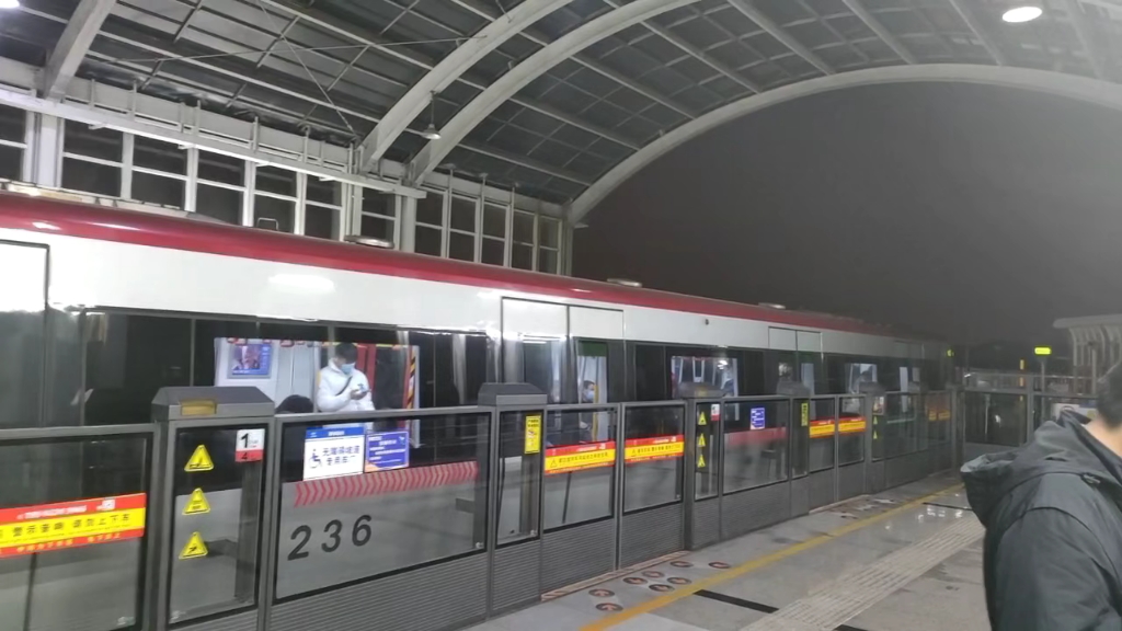天津地铁一号线东延线图片