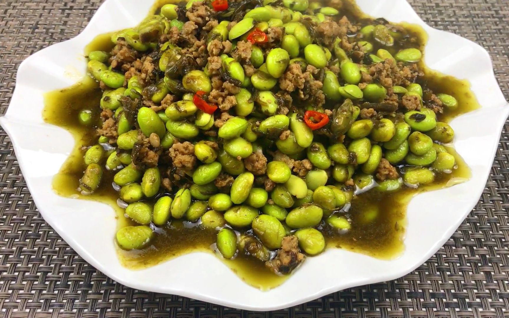 这道橄榄菜肉末毛豆,分分钟搞定的懒人菜,适合上班族,15分钟就能做