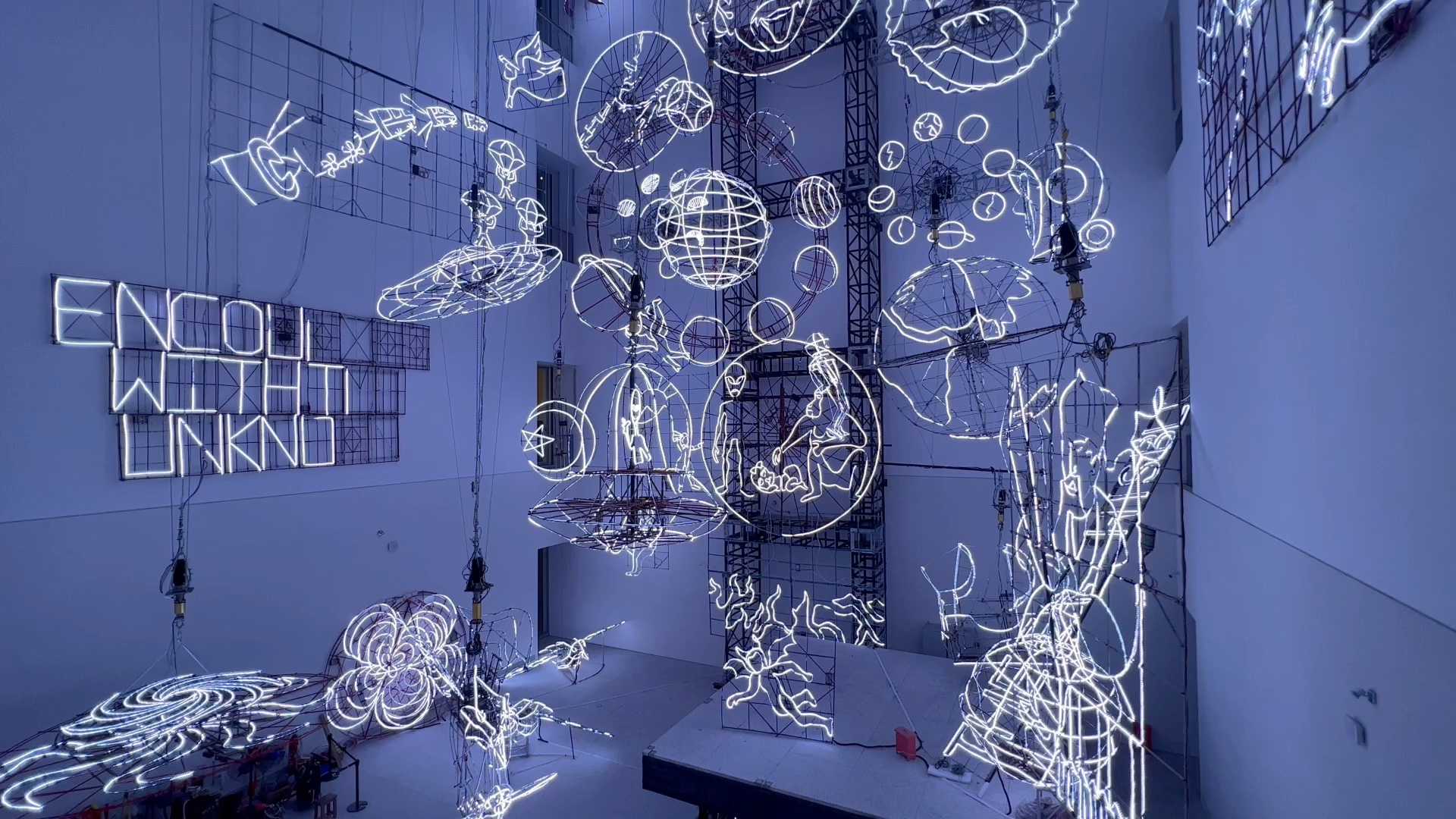 蔡国强大型艺术装置