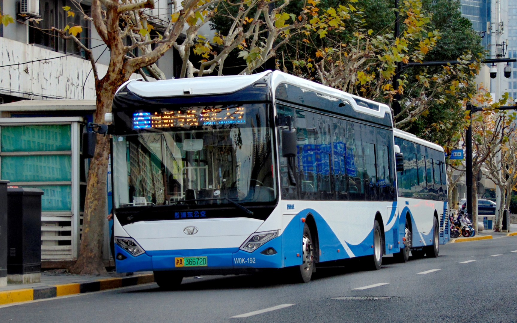 【随意瞎录】上海公交浦东南汇南新专线w0k(sxc6106gbev2)运行瞎录