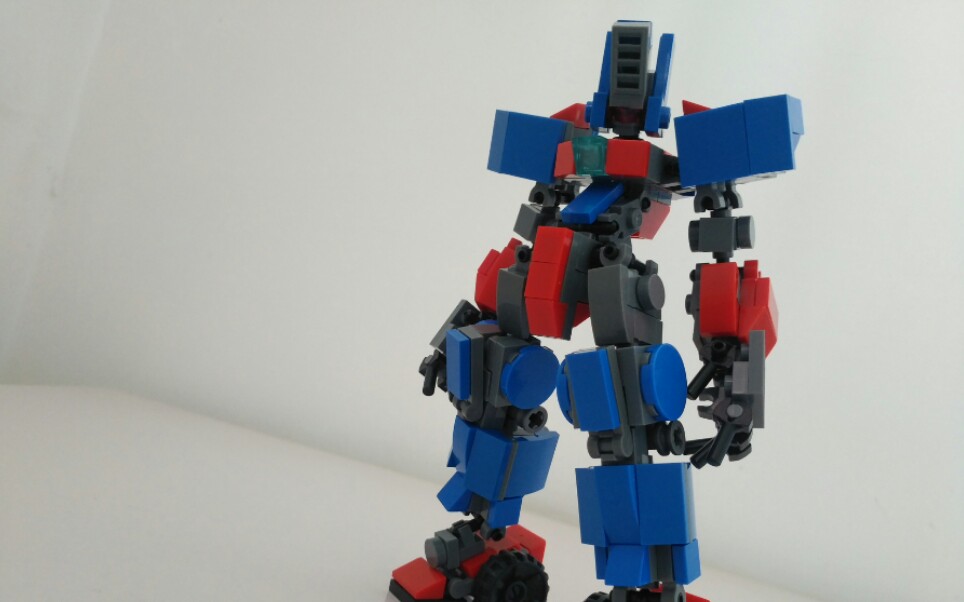 自制moc机甲  大哥不能变形因为它不是大哥