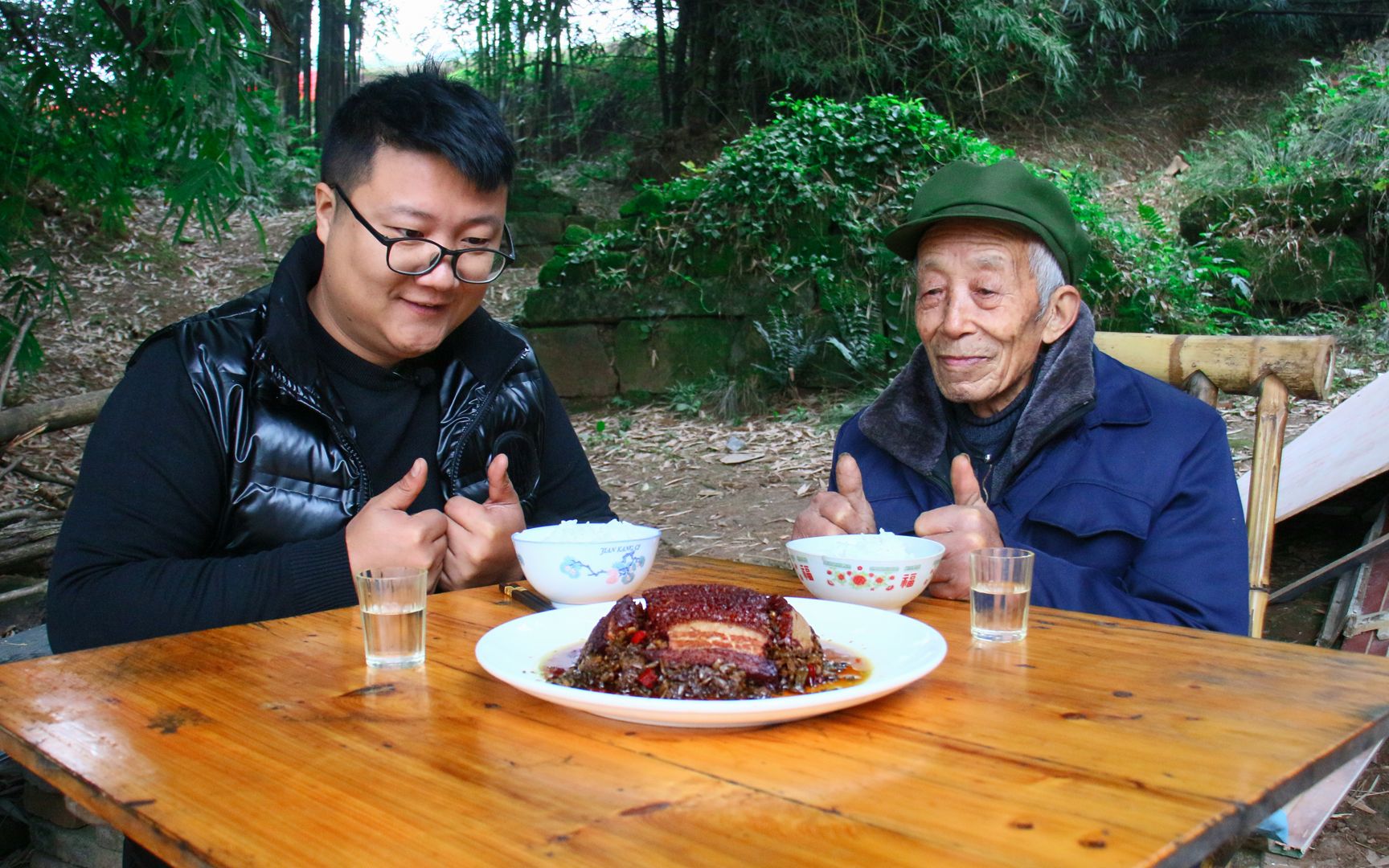 宜宾年夜饭大菜“芽菜扣肉”家常教程来了,咸香浓郁,入口即化哔哩哔哩bilibili