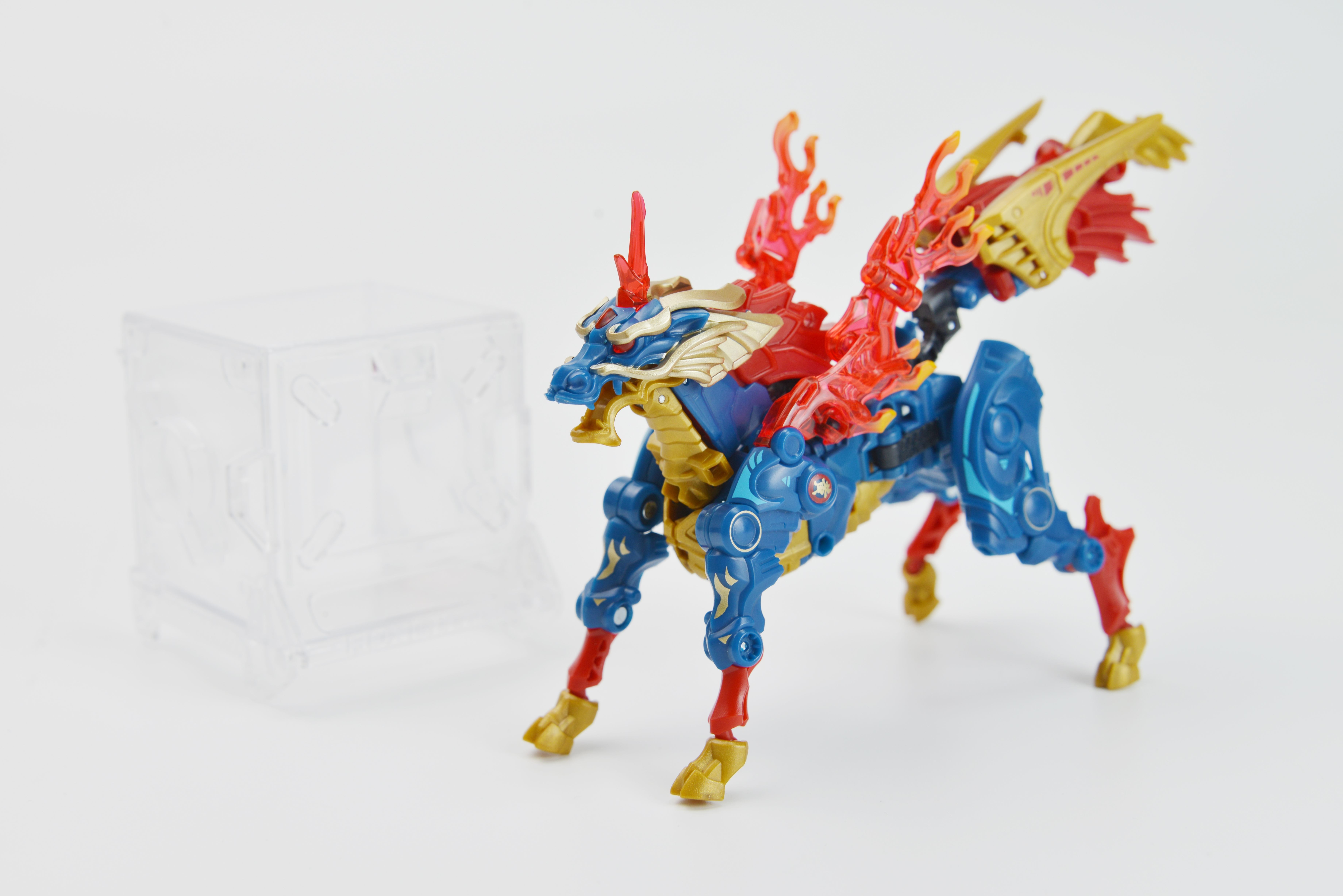 开箱52toys万能匣新品《麒麟》-把玩评测