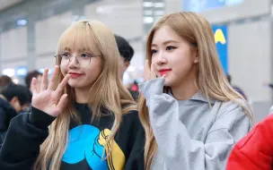 Скачать видео: 【Chaelisa】, I Miss You Sooooooo Much!!!😭😭