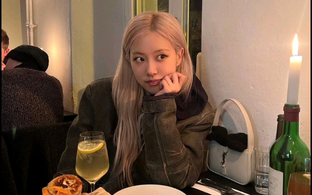 朴彩英rose生日快乐.00