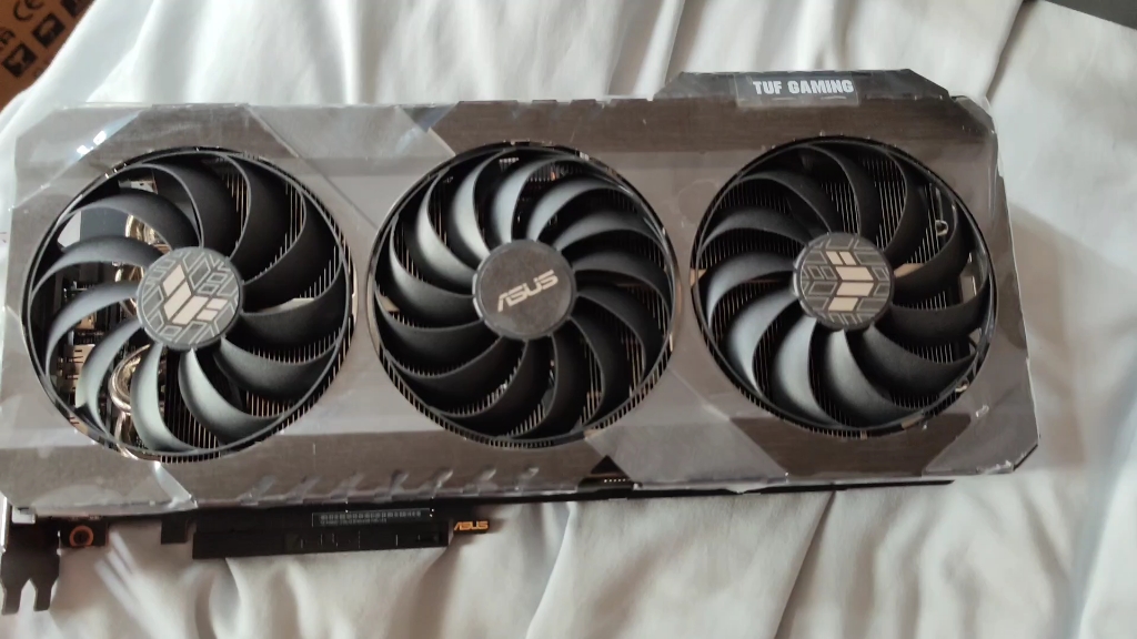 沉浸式 华硕tuf6800xt 开箱.