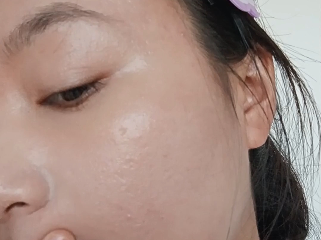 痘肌友好！淂意晨雾粉底液真实上脸效果