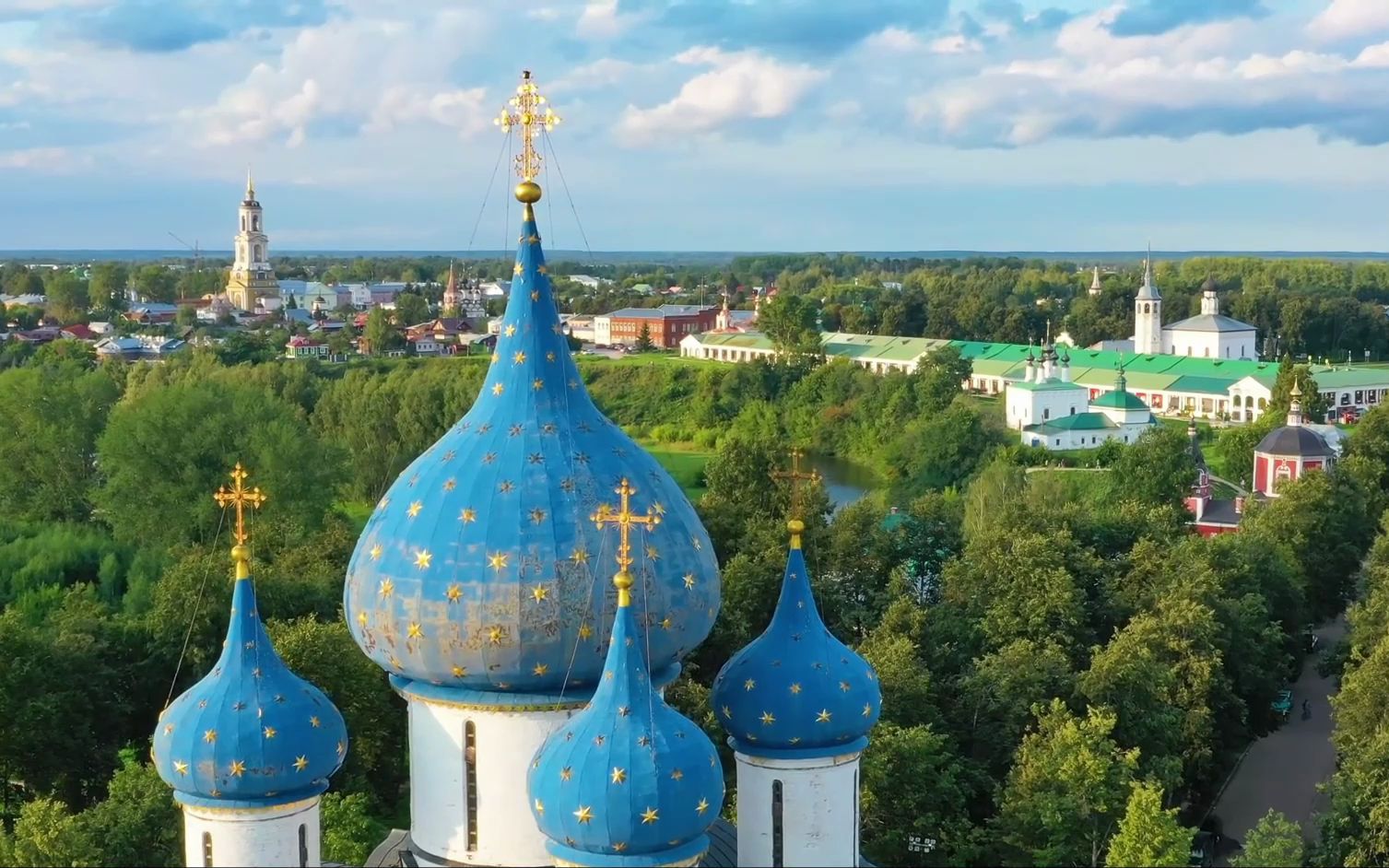 俄罗斯的美丽屋顶