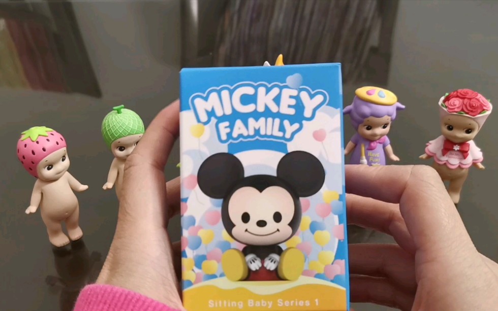 分享popmart盲盒mickey family系列