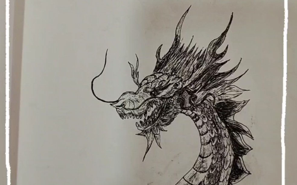 分享一下一年多的中性笔,黑白绘画本～刚开始用中性笔画是因为自己想