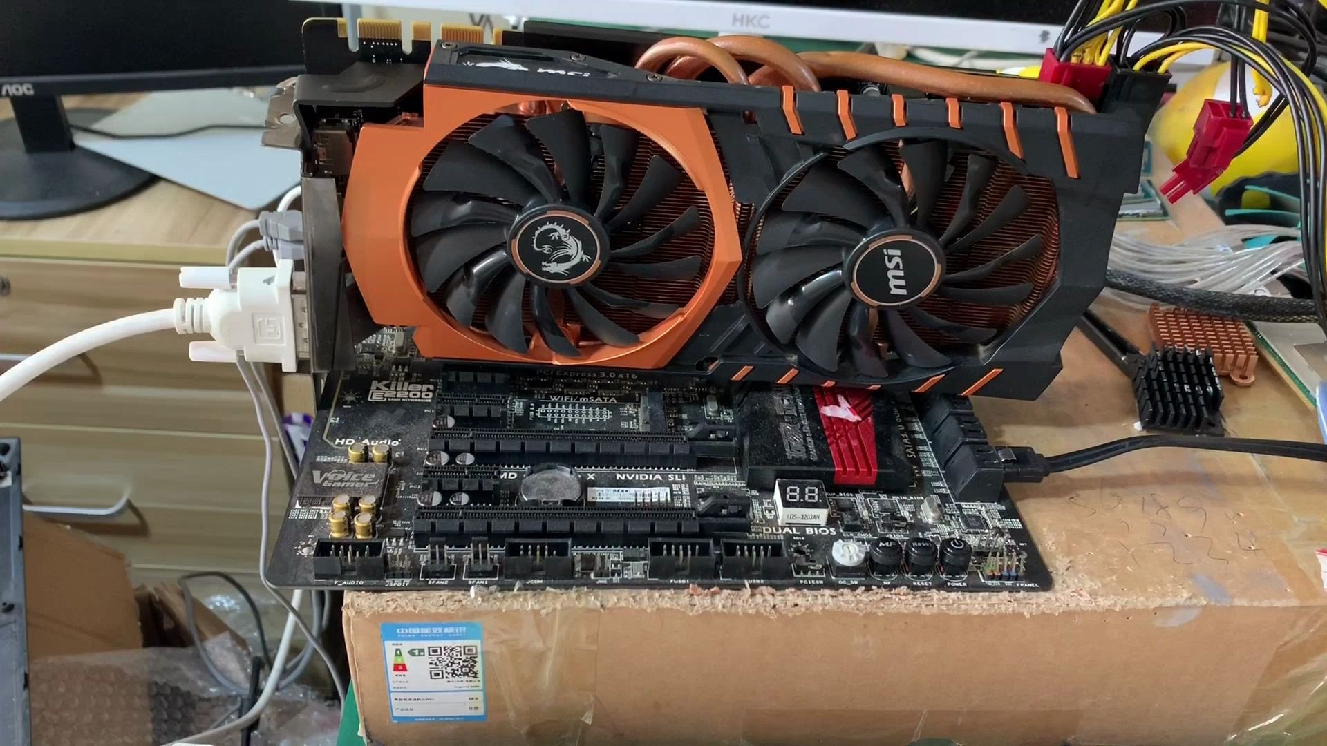 微星魔龙gtx980ti显卡简单维修一例
