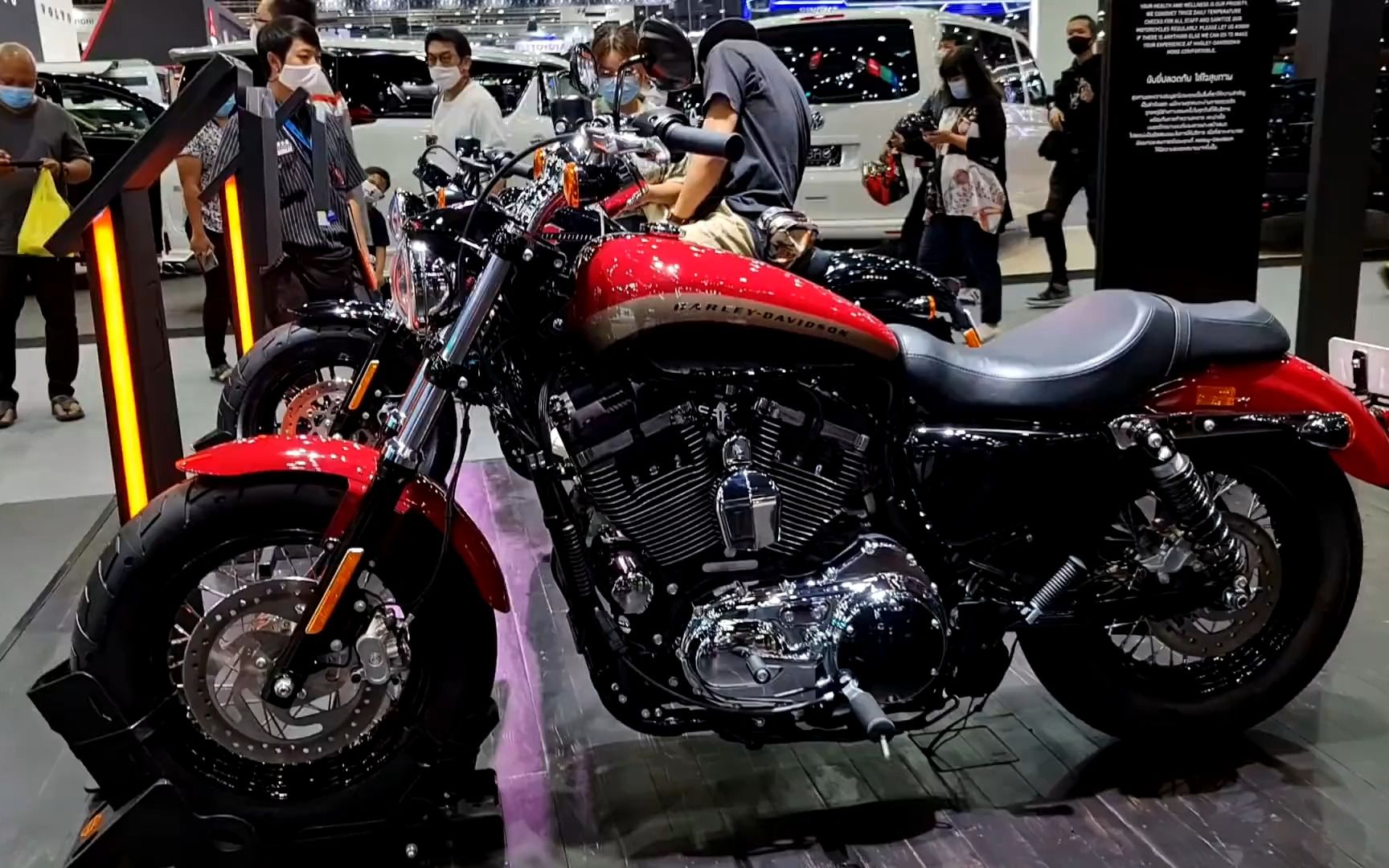 哈雷戴维森1200定制_哔哩哔哩_bilibili