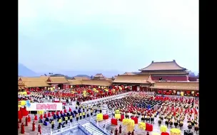 Download Video: 【新还珠格格】“现在的电视剧很少见到这么壮观的场面了……”