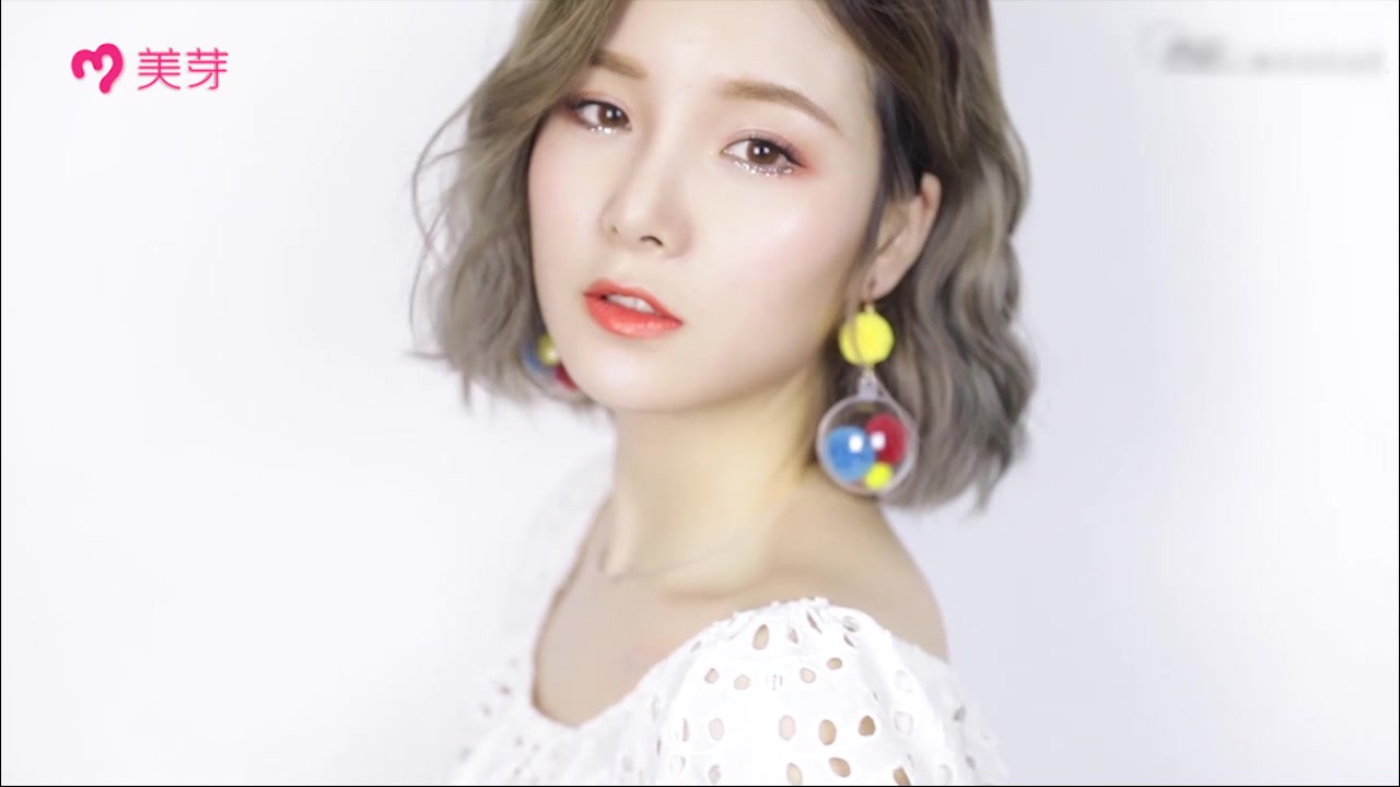 美芽| 夏天必备的橘色系日常妆容,快学起来!