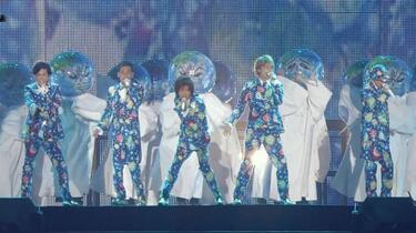 SMAP/We are SMAP!2010 CONCERT Blu-ray〈2… ビクターエンタテインメント|WE ARE SMAP! 2010 CONCERT|HARDOFF