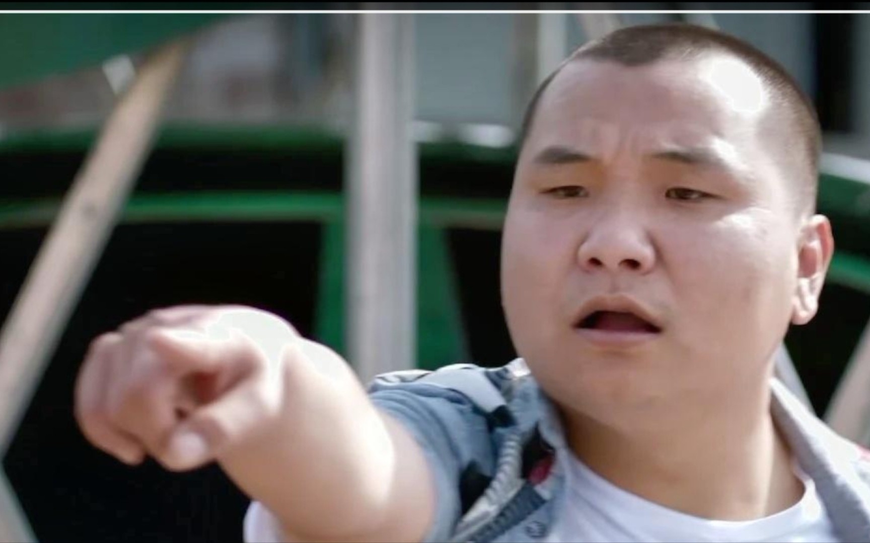 二龙湖:老三追求小梅